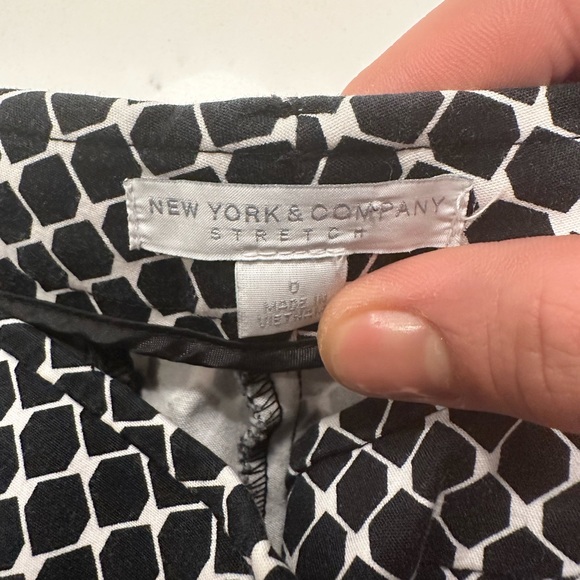 New York & Company black & white dress pant - Picture 2 of 4